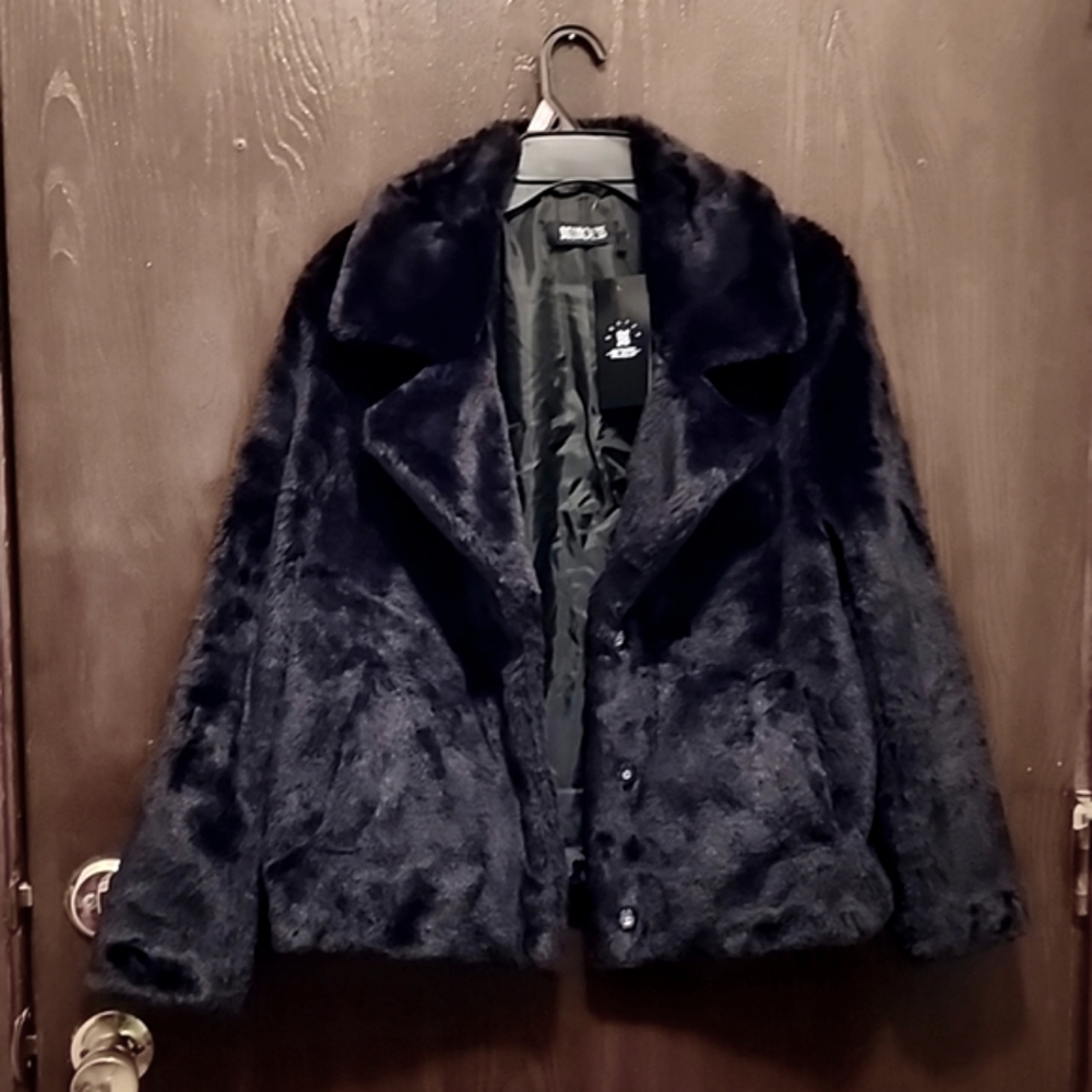 Noless black faux fur small